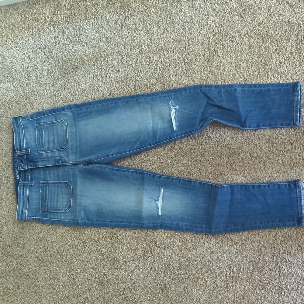 American Eagle Super high rise Jegging crop size 6 never worn
